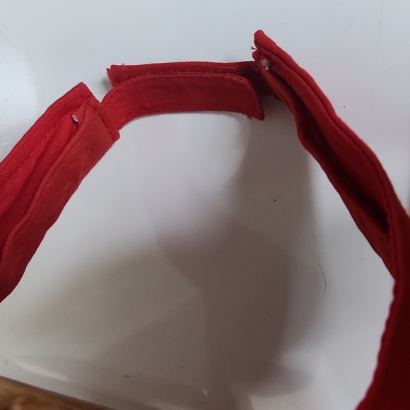 💖💖💖NFL Tampa Bay Bucs Red visor Raymond James - Picture 9 of 10